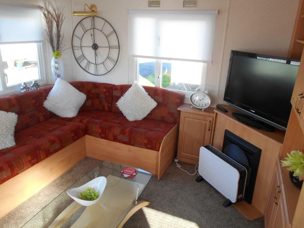 Вилла Six Berth Caravan The Wolds Ingoldmells Скегнесс Экстерьер фото